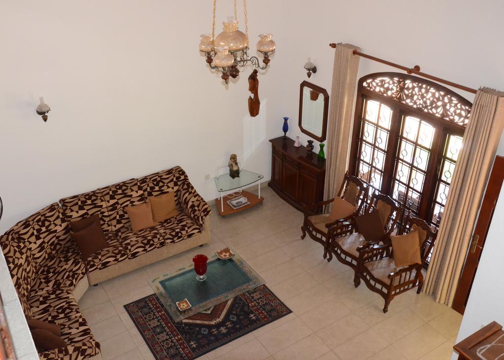 Gondolas Holiday Lanka Ragama 외부 사진